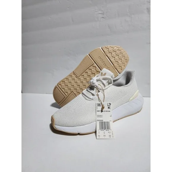 New Adidas Originals Swift Run 22 Decon Shoes Kids\' Size 6.5 White New Adidas Originals Swift Run 22 Decon Shoes | Mercari main image 4